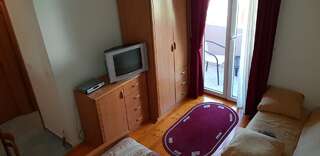 Апартаменты Apartments Popović Жабляк Апартаменты-студио с балконом-11